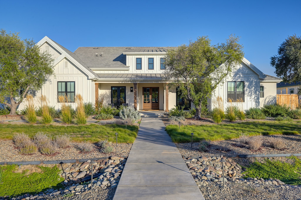 Parella Estates Design-Build